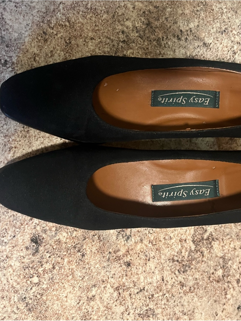 Easy Spirit Women's Black Suede Heels size 7.5